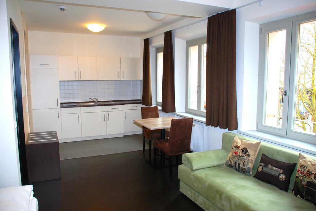 Hezelhof'S Radl-Hotel Wassertrüdingen Buitenkant foto